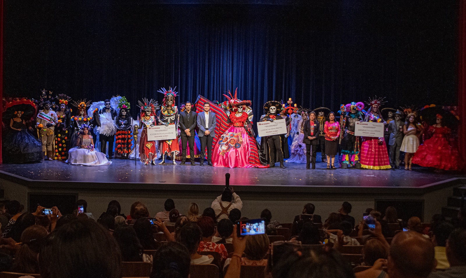 Inicia el Festival de la Huesuda; alcalde se compromete a preservar las tradiciones