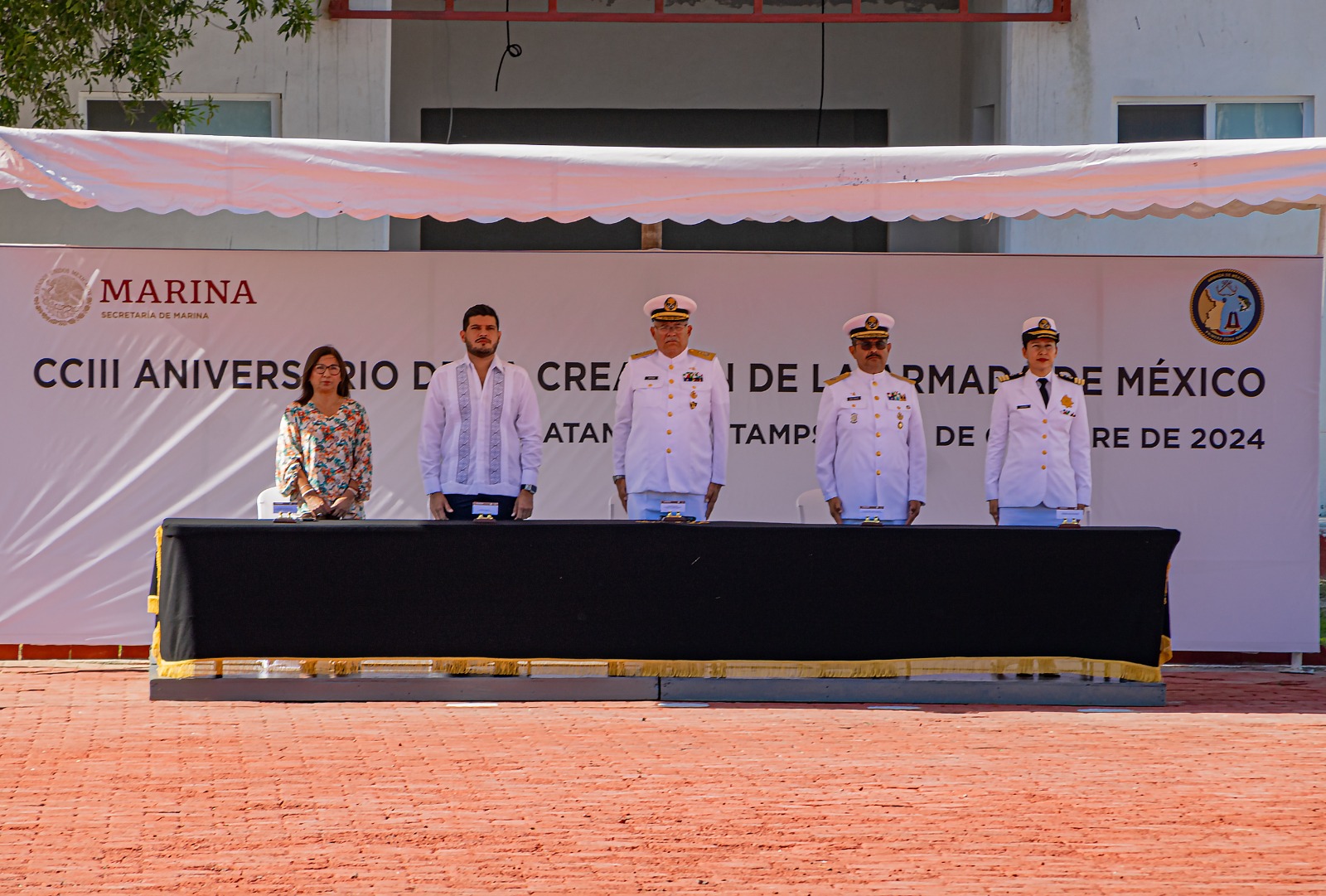 Asiste el alcalde Alberto Granados a la conmemoración del 203 Aniversario de la Marina Armada de México