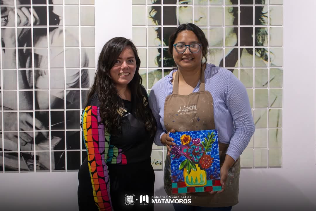 Todo un éxito el Taller “Pinceladas de Amor” del Gobierno de Matamoros