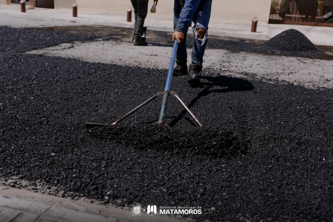 Avanza el mejoramiento vial en Matamoros con acciones en cinco colonias