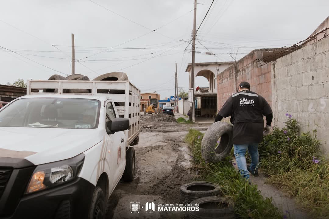 Gobierno Municipal de Matamoros Realiza Jornada de Saneamiento para Proteger la Salud Pública
